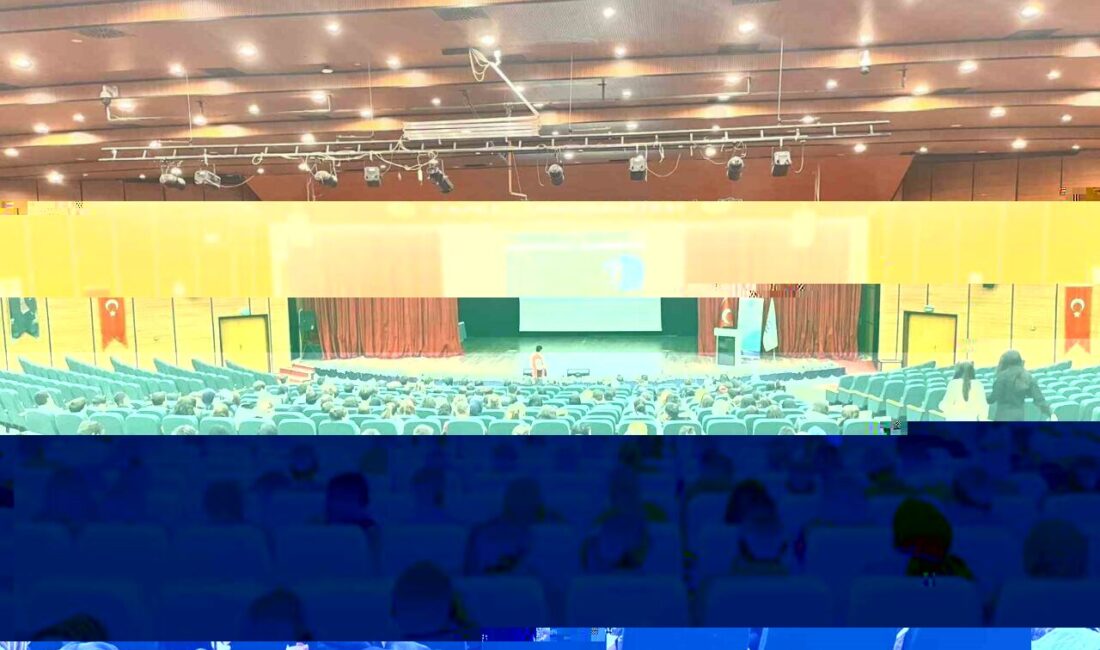 Kars'ta İl Emniyet Müdürlüğü, üniversite öğrencilerine terörle mücadele ve risk