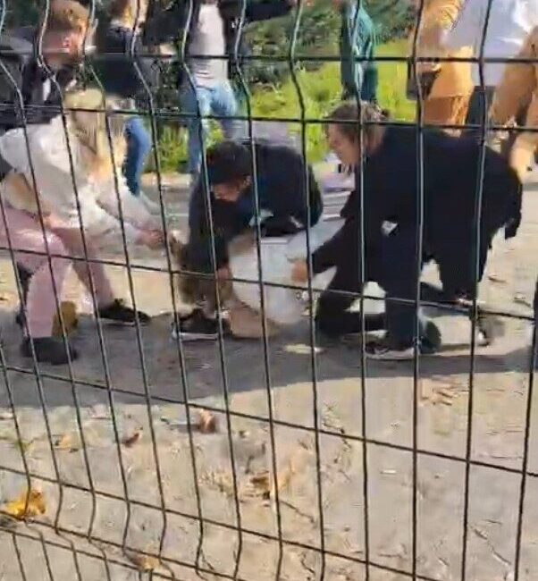 Kartal Anadolu Adalet Sarayı önünde iki aile arasında sebebi henüz