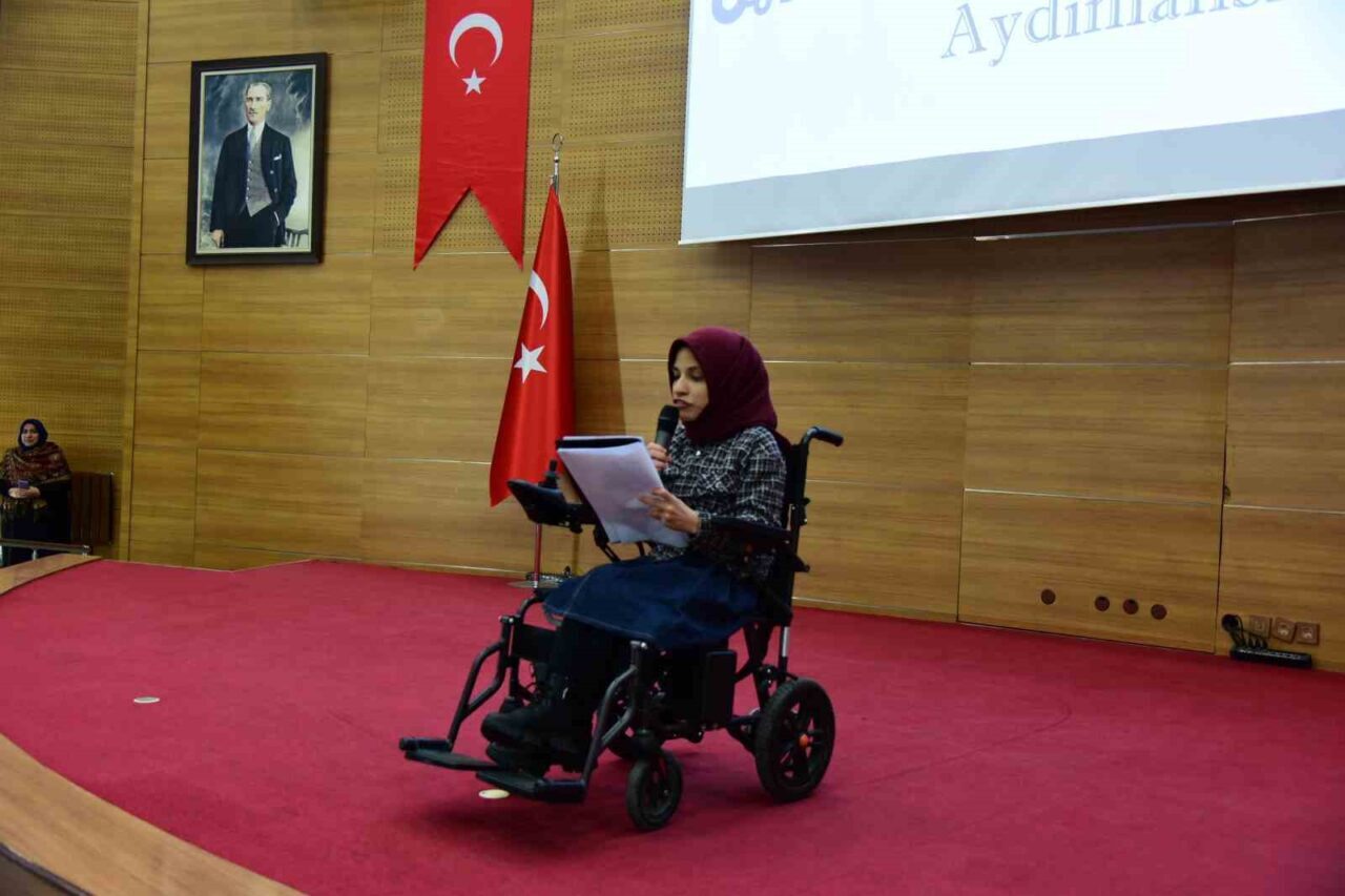 Kastamonu Üniversitesi, 3 Aralık Dünya Engelliler Günü dolayısıyla panel düzenledi.