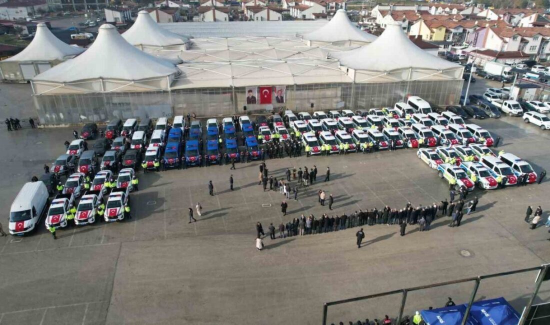 Kastamonu'da düzenlenen törende, İçişleri Bakanlığı tarafından tahsis edilen 84 yeni