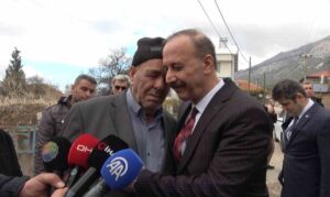 Isparta'nın Keçiborlu ilçesinde, 39 yaşındaki Ferdi Özdemir’in başsız cesedi yanmış