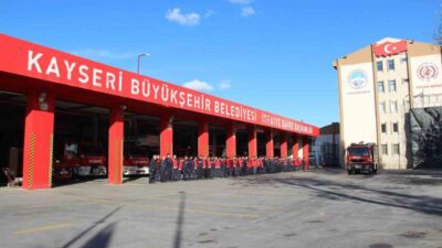 Kayseri Büyükşehir Belediye Başkanı Dr. Memduh Büyükkılıç, Kırıkkale’deki bir kimya
