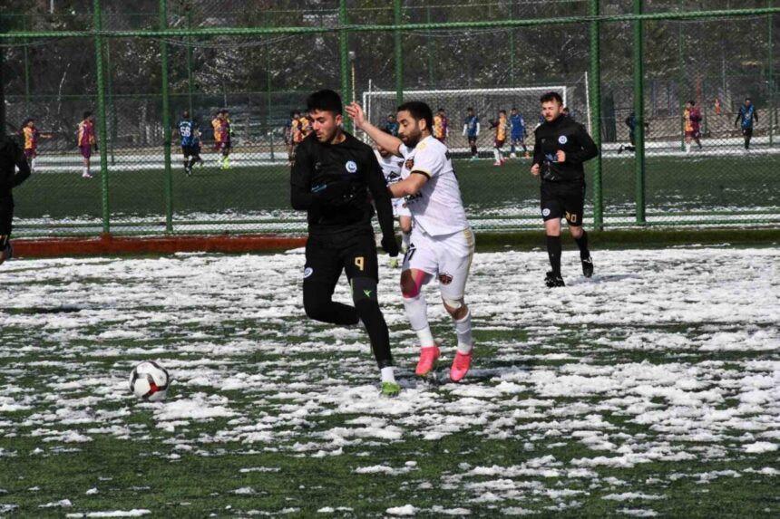 Kayseri Ülküspor, İsmail Okumuş FK’yı 4-0 yenerek 15. haftayı zaferle tamamladı.