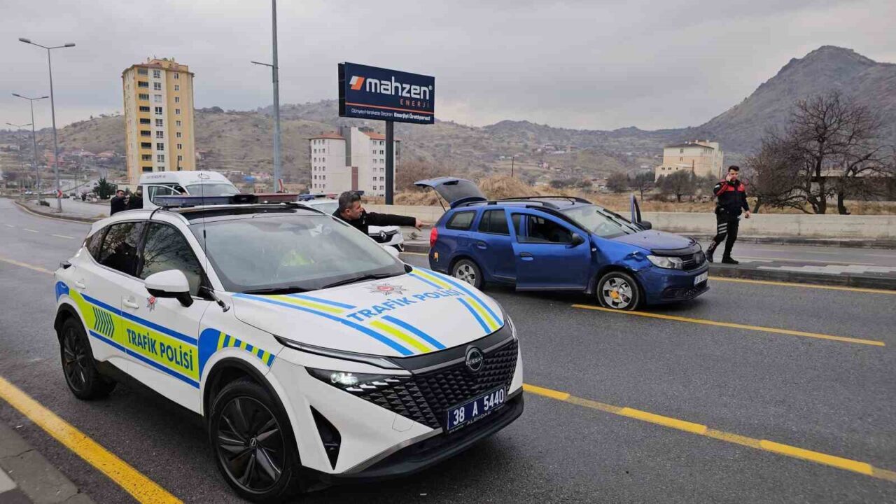 Kayseri'de bir şüpheli İ.S.T., polisin "dur" çağrısına uymayarak kaçtı. 30