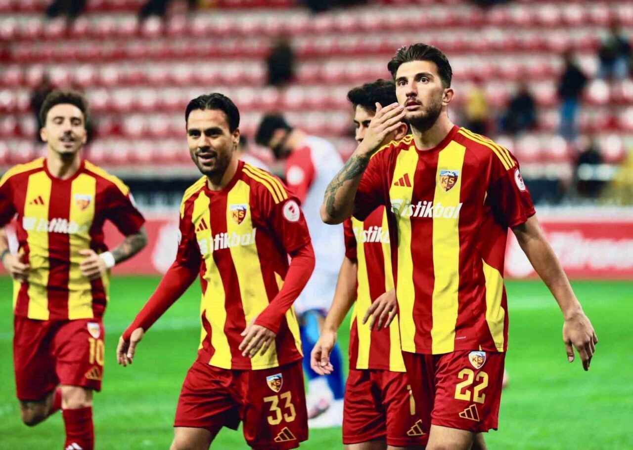 Süper Lig’in 14. haftasında Kayserispor 12 puanla 16. sırada yer