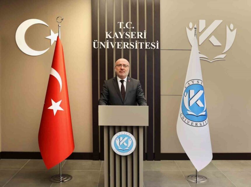 Kayseri Üniversitesi Rektörü Prof. Dr. Kurtuluş Karamustafa’dan 2026 için mesaj yayımlandı.