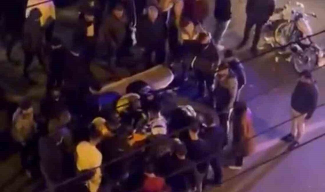 Diyarbakır'ın Bağlar ilçesinde bir motosiklet devrildi. Yaralanan sürücü, sağlık ekipleri