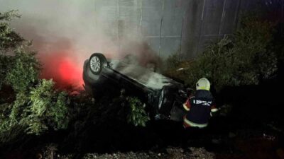 Mersin'in Bozyazı ilçesinde sürücüsü V.K. (26) olan elektrikli araç, kontrolden
