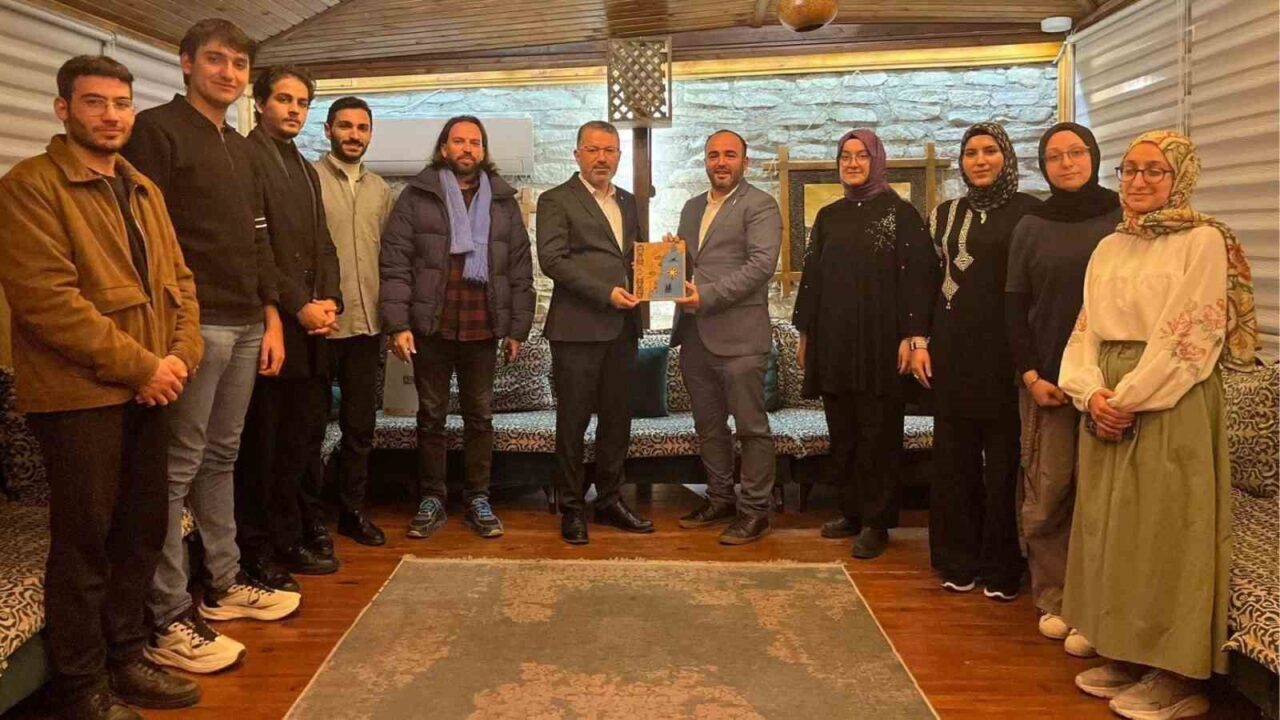 Karabük Üniversitesi Rektörü Prof. Dr. Fatih Kırışık, Uluslararası Genç Derneği