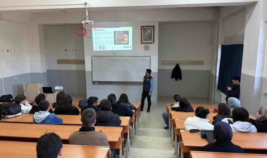 Karabük İl Emniyet Müdürlüğü, Karabük Üniversitesi Bilişim Teknolojileri MYO öğrencilerine