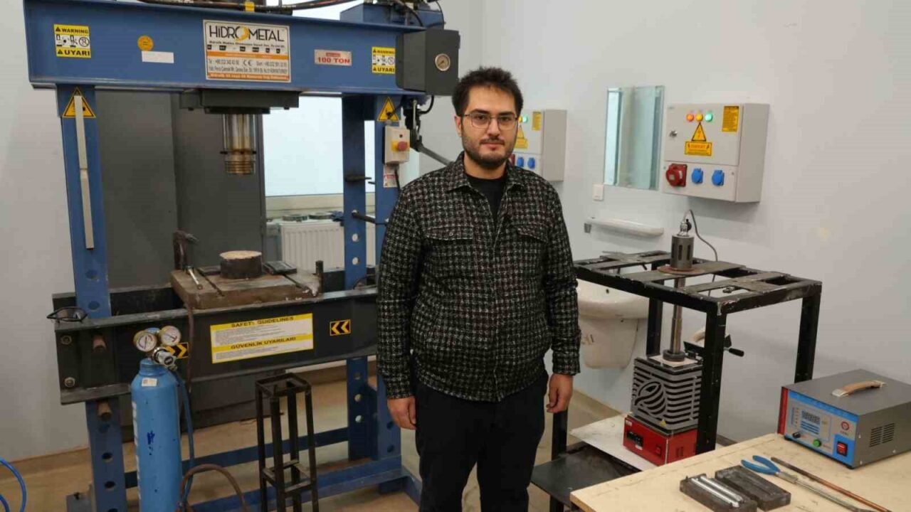 Karabük Üniversitesi'nde Doç. Dr. İsmail Hakkı Kara'nın önderliğinde geliştirilen biyobozunur