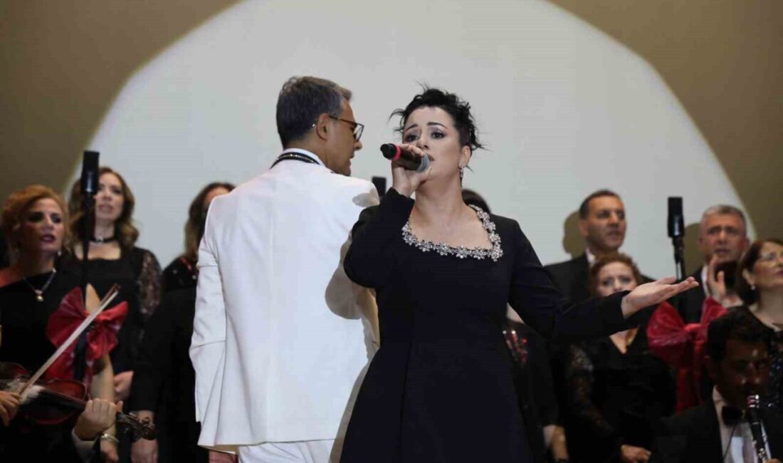 Adana'nın Kozan ilçesinde, çeşitli meslek gruplarından 25 kişinin katıldığı bir