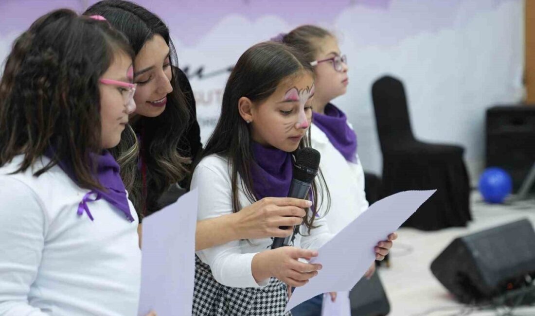 Keçiören Belediyesi, 3 Aralık Dünya Engelliler Günü'nü Mevlana Kültür Merkezi'nde