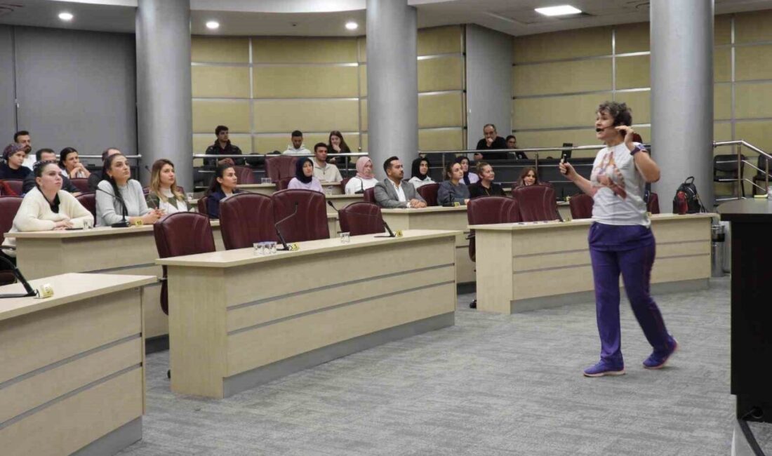 Kepez Belediyesi, “Yaşlı Dostu Proje” Kapsamında Solunum Sağlığı Eğitimi Düzenledi Kepez Belediyesi, "Yaşlı Dostu Kepez Projesi" çerçevesinde personeline yönelik solunum