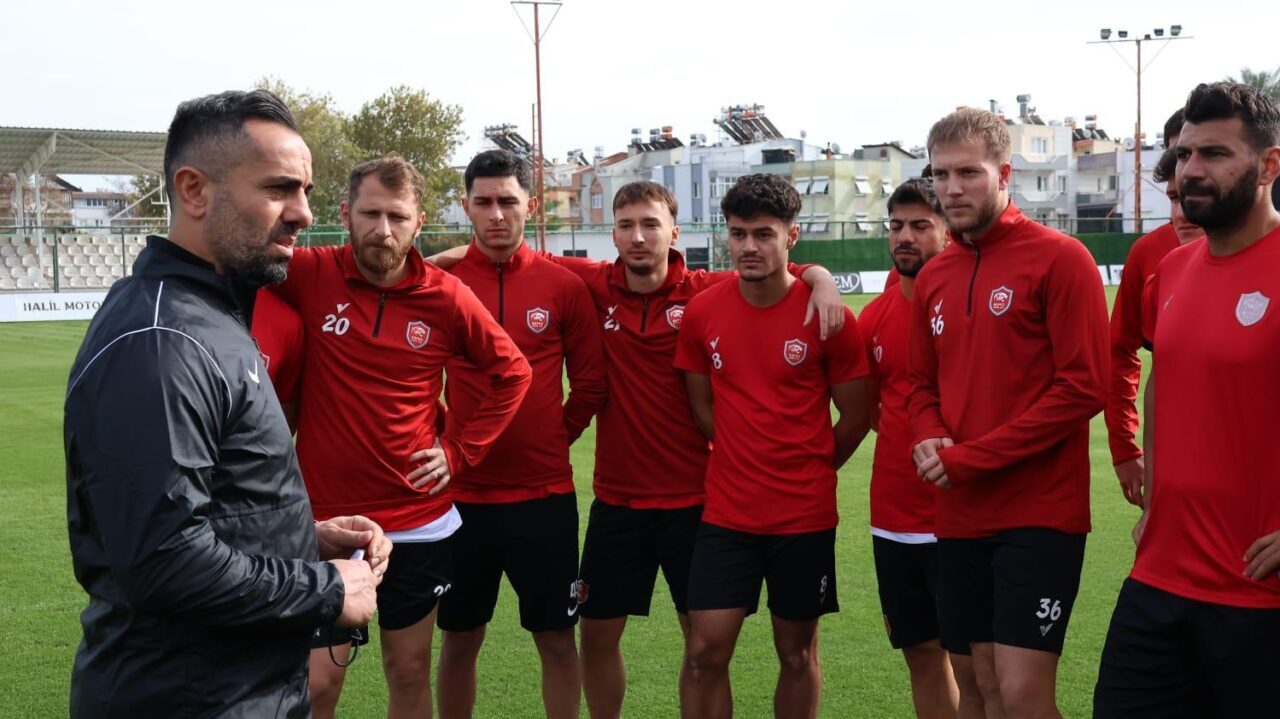 Kepezspor, Teknik Direktör Kerem Şeras ile yeni bir döneme başlıyor.