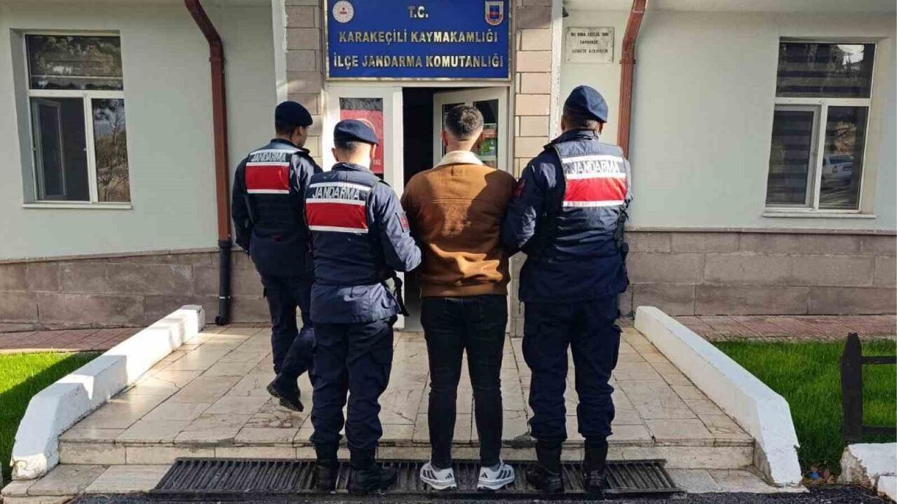 Kırıkkale'de jandarma ekipleri, dolandırıcılık ve yasadışı ekim suçlarından aranmakta olan