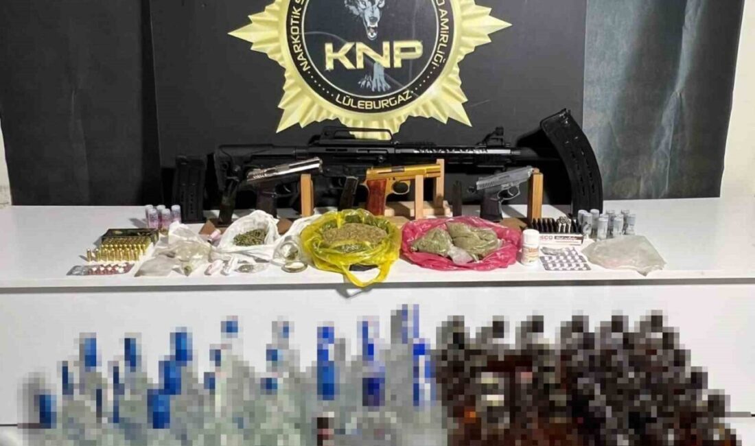 Kırklareli'nde gerçekleştirilen narkotik operasyonlarında O.C.Ö. ve B.Ç. tutuklanırken, Lüleburgaz'da da