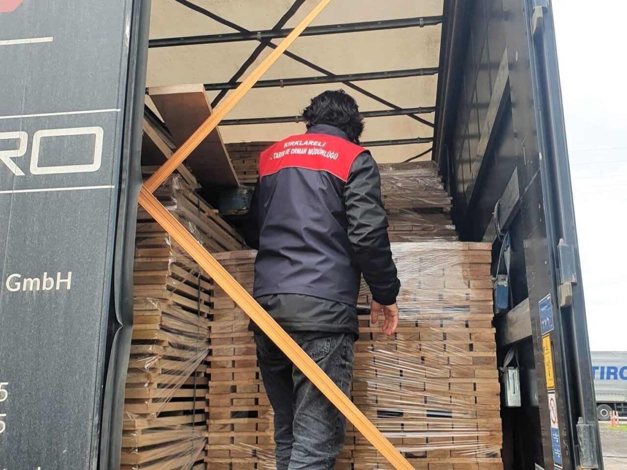 Kırklareli'nin Lüleburgaz ilçesinde Tarım ve Orman Müdürlüğü, ihracat yapan işletmelere