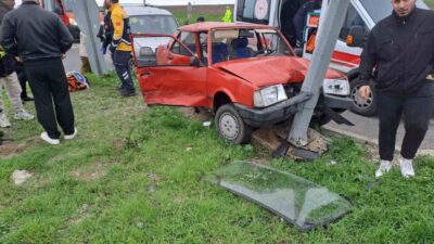 Kırklareli'nin Babaeski ilçesinde D-100 karayolu üzerinde meydana gelen trafik kazasında