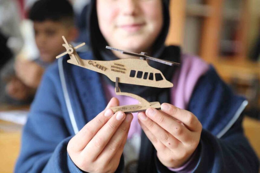 Samsun Büyükşehir Belediyesi, 40 köy okulundaki 3 bin 800 öğrenciye bilimin kapılarını araladı.