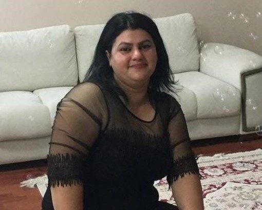 Antalya’da kıskançlık yüzünden eşi Hale Akbaş Poyraz’ı vurarak öldüren Abdullah Poyraz’ın duruşmasında, mağdurun kızı vasi atandı.