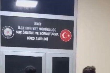 İzmit’te DMD Hastası Çocuğun Yardım Standını Soyan Şüpheli Yakalandı