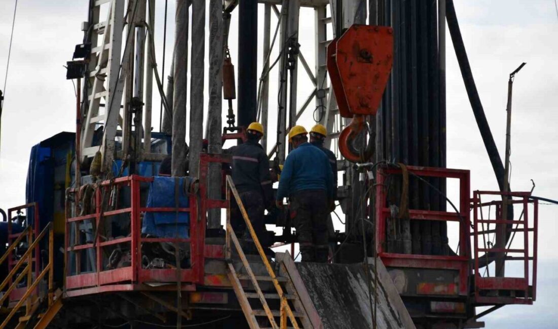 Kayseri’de Jeotermal Kaynaklı Sera Proje Çalışmaları Hız Kazandı, Sondajda Başarı Elde Edildi Kayseri Ticaret Borsası, Jeotermal Kaynaklı Sera OTB Projesi kapsamında altıncı