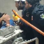 Şanlıurfa’da hamur makinesine sıkışan çocuk, itfaiye ekipleri tarafından kurtarıldı.