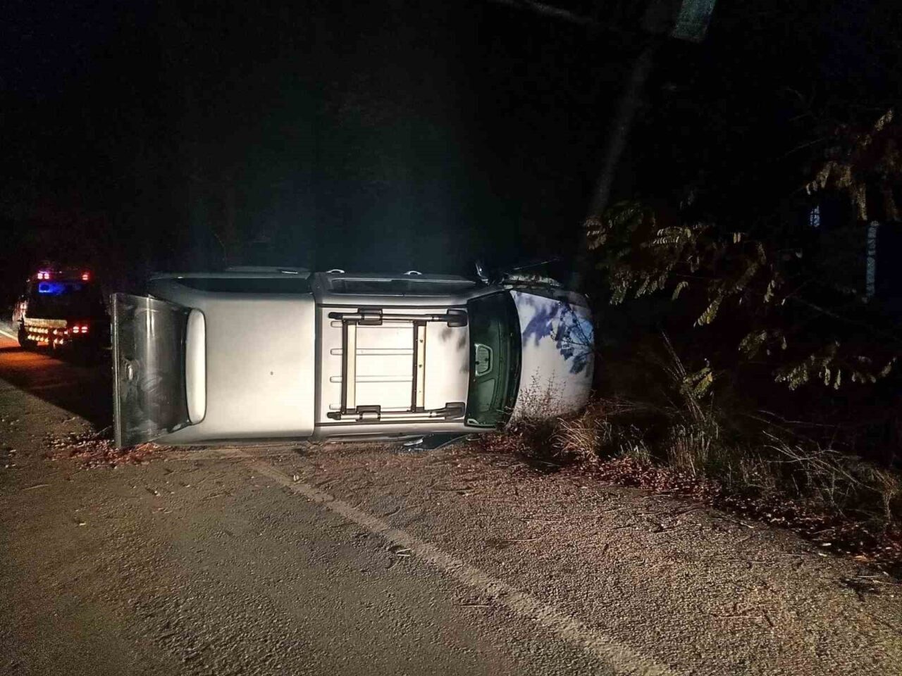 Bilecik'te seyir halindeki Yaşar K.'nın kullandığı pikap, kontrol kaybı nedeniyle