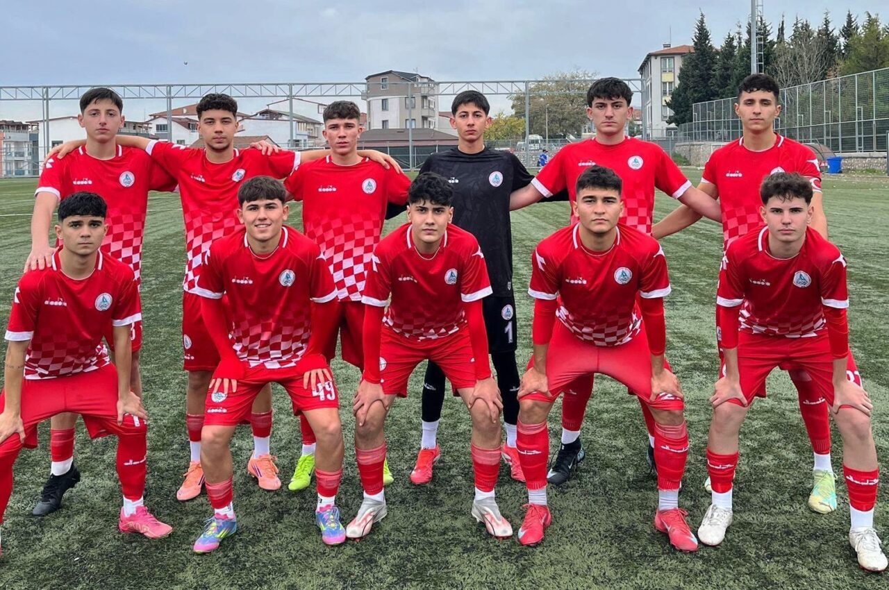 Kocaeli Amatör Futbol U18 Ligi'nde Körfez Gençlerbirliği, Kireçocakları Spor Kulübü'nü