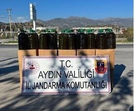 Aydın’dan Malatya’ya Gidiyor Görülen 500 Kilogram Sahte Zeytinyağı Jandarma Tarafından Ele Geçirildi Aydın İl Jandarma Komutanlığı, Malatya'ya gitmekte olan bir araçta 500