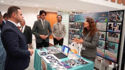 Muğla'nın Köyceğiz ilçesindeki Yunus Emre Ortaokulu Fen Bilimleri öğretmeni Arzu