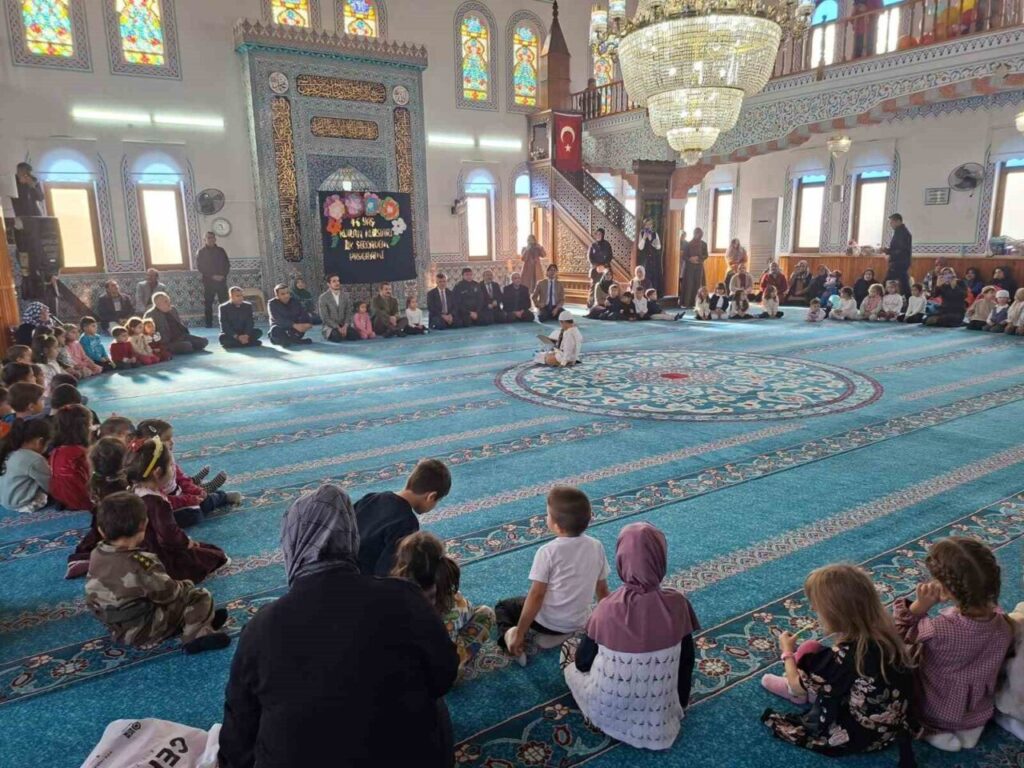 Köyceğiz’de 4-6 Yaş Kur’an Kursu Öğrencileri İçin İlk Seccadem Töreni Düzenlendi