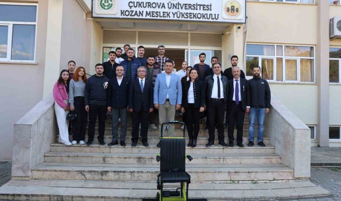Adana'nın Kozan ilçesindeki Çukurova Üniversitesi Kozan Meslek Yüksekokulu, engelli öğrencilerin