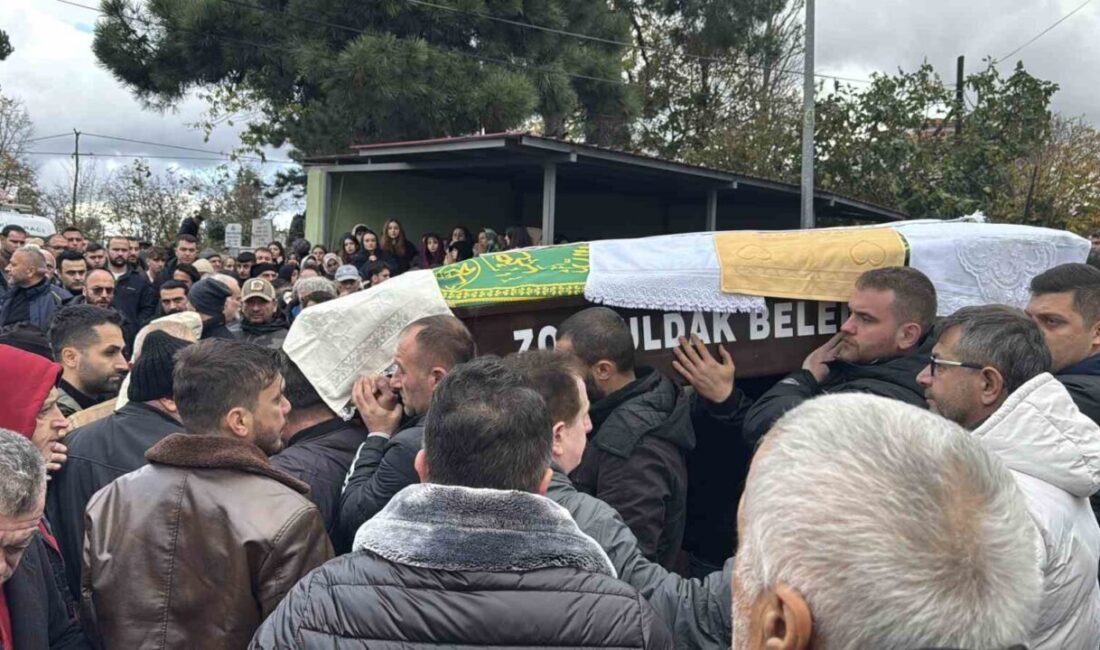 Zonguldak'ın Kozlu ilçesinde bıçaklanarak hayatını kaybeden Murat Yangun'un cenazesi, Taşbaca