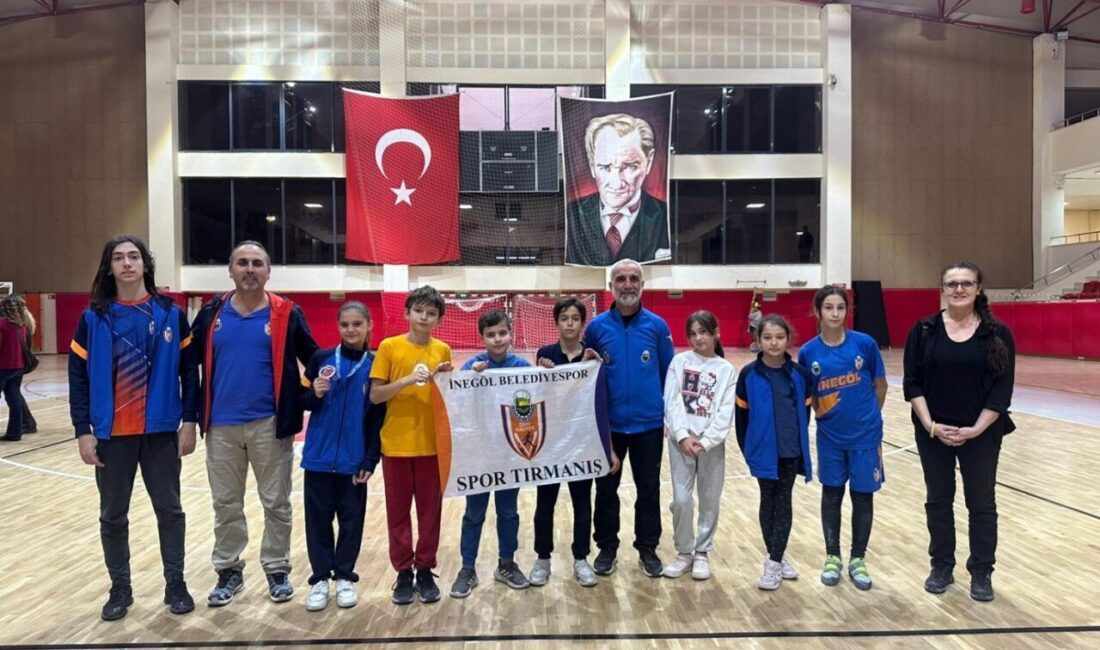 İnegöl Belediye Spor Kulübü, Isparta'da düzenlenen Minik-Küçük-Yıldız Boulder Yarışması'nda başarılı