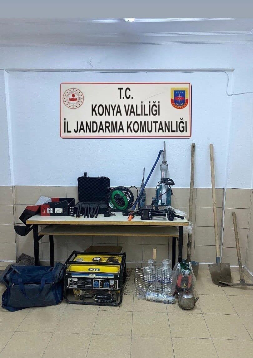 Konya'nın Kulu ilçesinde jandarma, 28 Kasım 2025'te gerçekleştirdiği operasyonda kaçak