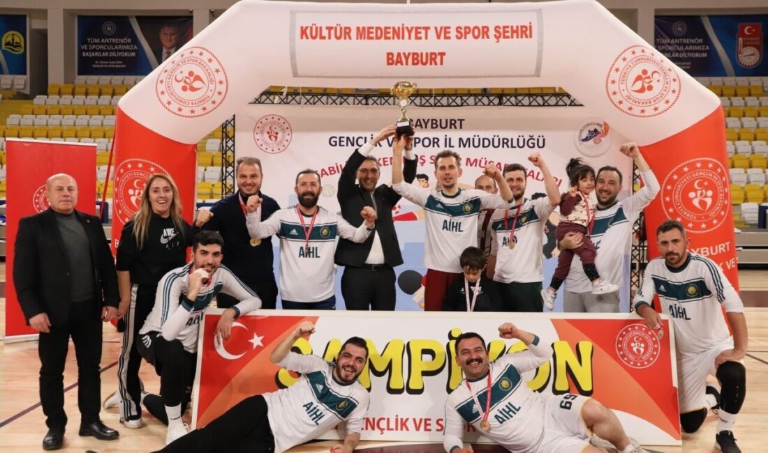 Bayburt İl Milli Eğitim Müdürlüğü Voleybol Takımı, Kurumlar Arası Turnuvada Şampiyonluk İlgisiyle Zirveye Çıktı Bayburt İl Milli Eğitim Müdürlüğü voleybol takımı, düzenlenen turnuvada yarı
