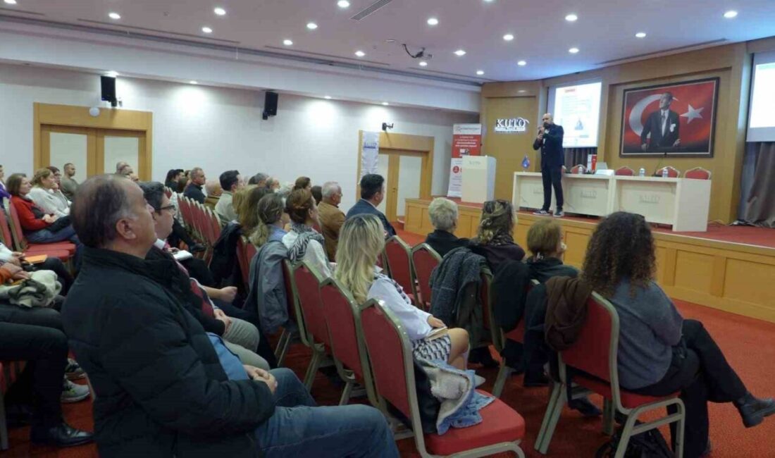 Kuşadası Ticaret Odası'nda düzenlenen seminerde, KURGAN ve VEDAS yükümlülükleri ile