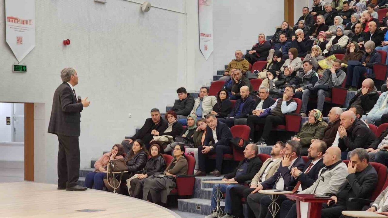 Kütahya’da “Veli Buluşmaları” Programı Dördüncü Kez Gerçekleştirildi