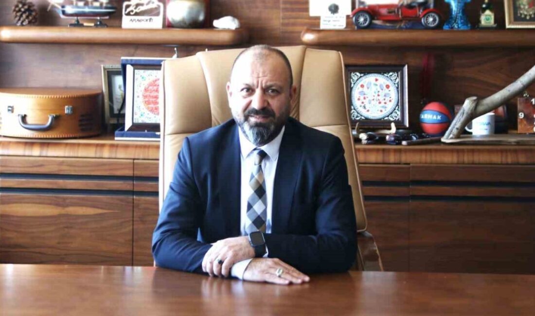 Kütahya OSB Yönetim Kurulu Başkanı, 2025 Yılındaki Projeleri ve Yatırımları Değerlendirdi Kütahya Organize Sanayi Bölgesi Yönetim Kurulu Başkanı Tolga Eskioğlu, 2025