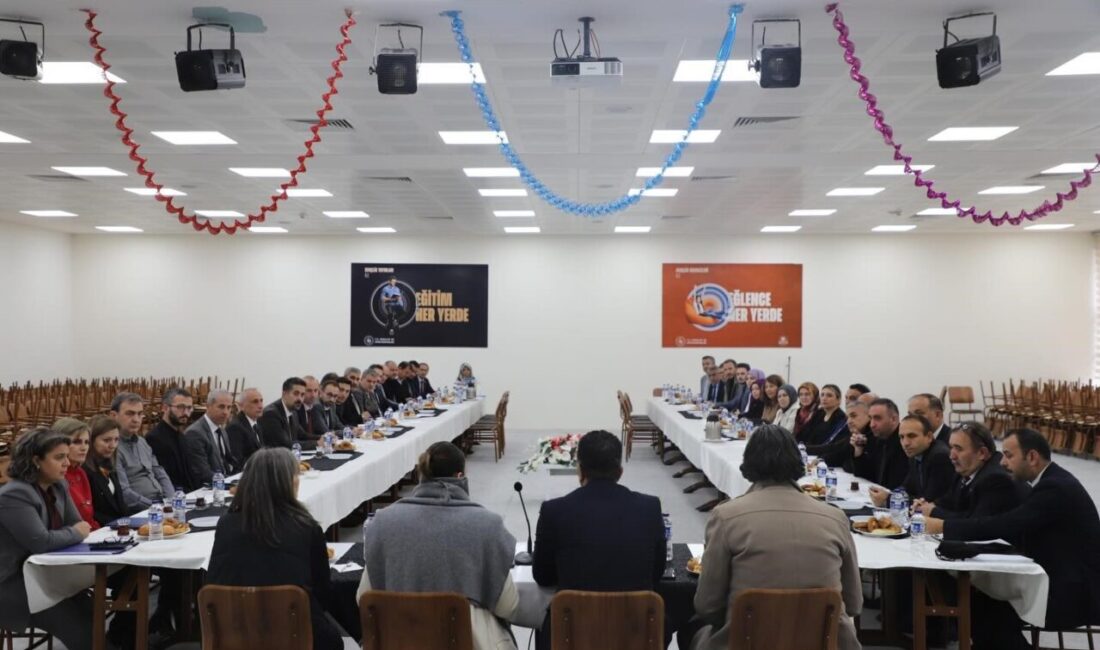 Kütahya'da, Kredi ve Yurtlar Genel Müdürlüğü Yönetim Hizmetleri Daire Başkanı