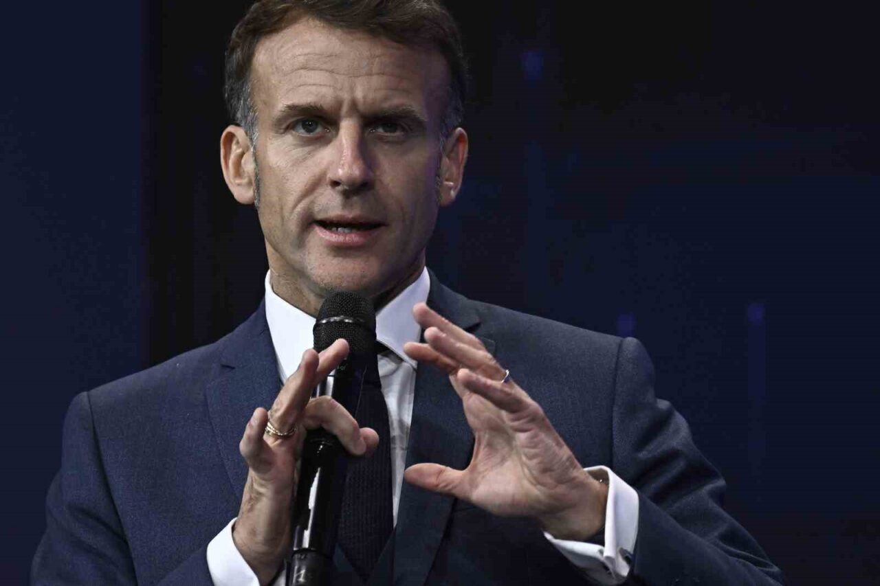 Fransa Cumhurbaşkanı Emmanuel Macron, 8 Aralık’ta Londra'da Ukrayna Devlet Başkanı