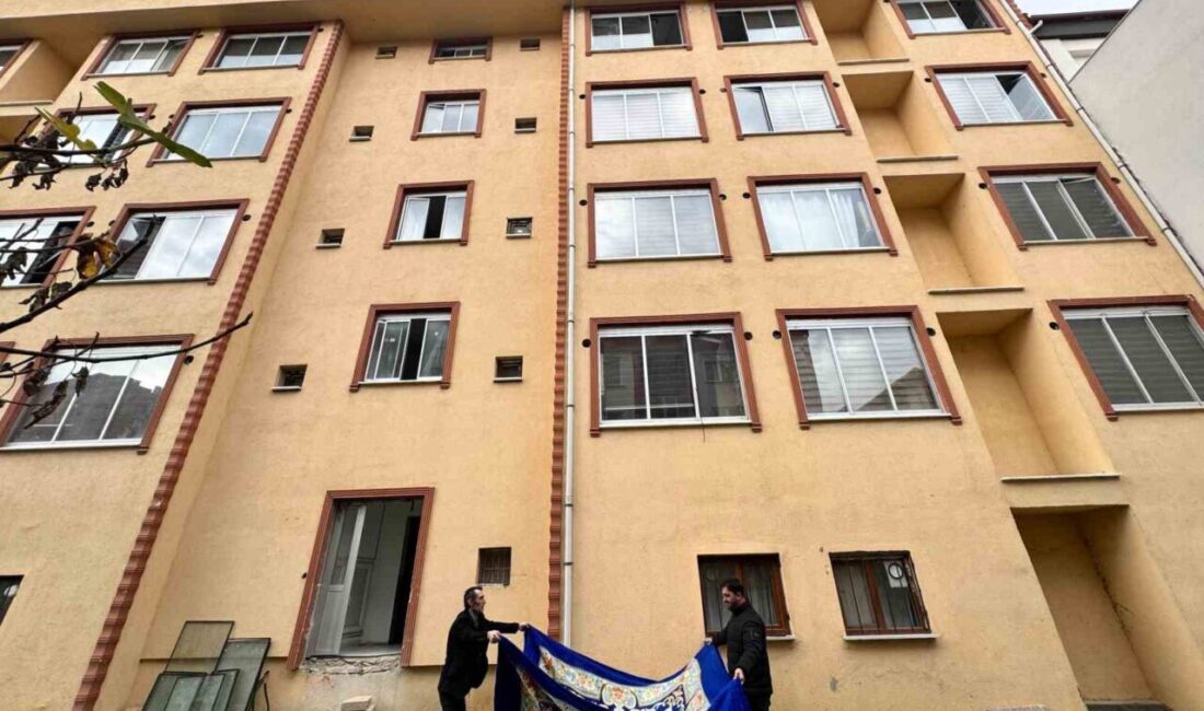 Edirne’nin Şükrüpaşa Mahallesi'nde bir kedinin su borusunda mahsur kalması, mahalle