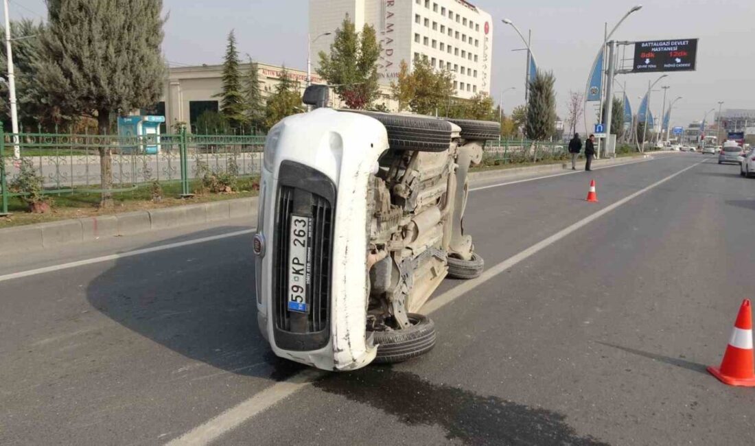 Malatya’da araçların çarpışması sonucu 3 kişi yaralandı Malatya'da hafif ticari araç ile otomobilin çarpışması sonucu 3 kişi