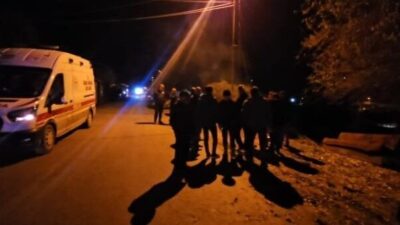 Malatya’da kaybolan Alzheimer hastası yaşlı adam için arama çalışmaları devam ediyor. Malatya'nın Darende ilçesinde Alzheimer hastası 80 yaşındaki Hasan Yaşar, sabah