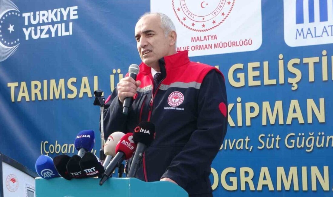 Malatya’da Tarım ve Orman Müdürlüğü, Yetiştiricilere Çeşitli Destek Malzemeleri Dağıttı Malatya'da, Tarım ve Orman Müdürlüğü hayvan yetiştiricilerine çeşitli malzemeler sağladı.