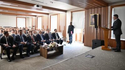 Malatya Valiliği, mülki idare amirlerine "Yönetimde Beden Dili ve Etkili
