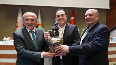 Manisa Büyükşehir Belediye Başkanı Besim Dutlulu, Manisa Ticaret ve Sanayi