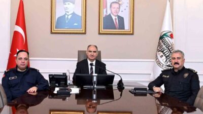 Manisa Valisi Vahdettin Özkan, kasım ayında düzenlenen narkotik operasyonlarında 465